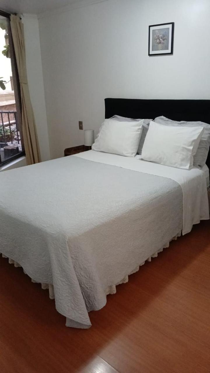 Departamento Hms * Santiago del Cile